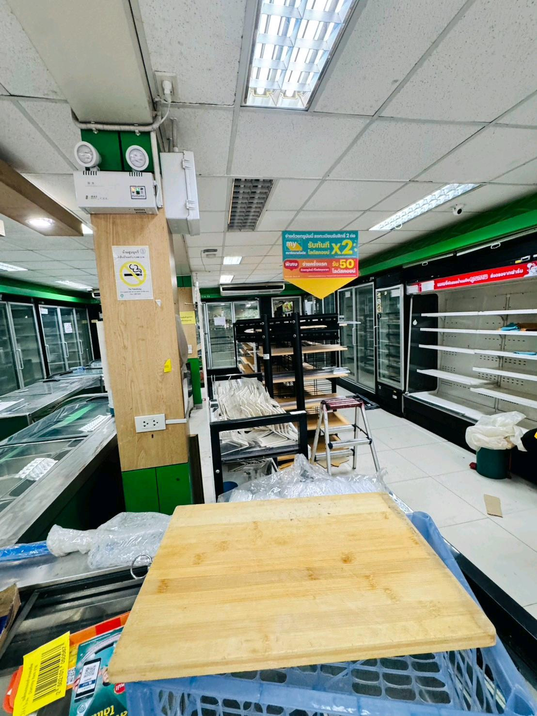 Commercial Building for Rent: 2 Units, 2 Storeys, 200 sqm, Soi Suphareuk, in the Heart of the Market (PAH-01409) - Image 6