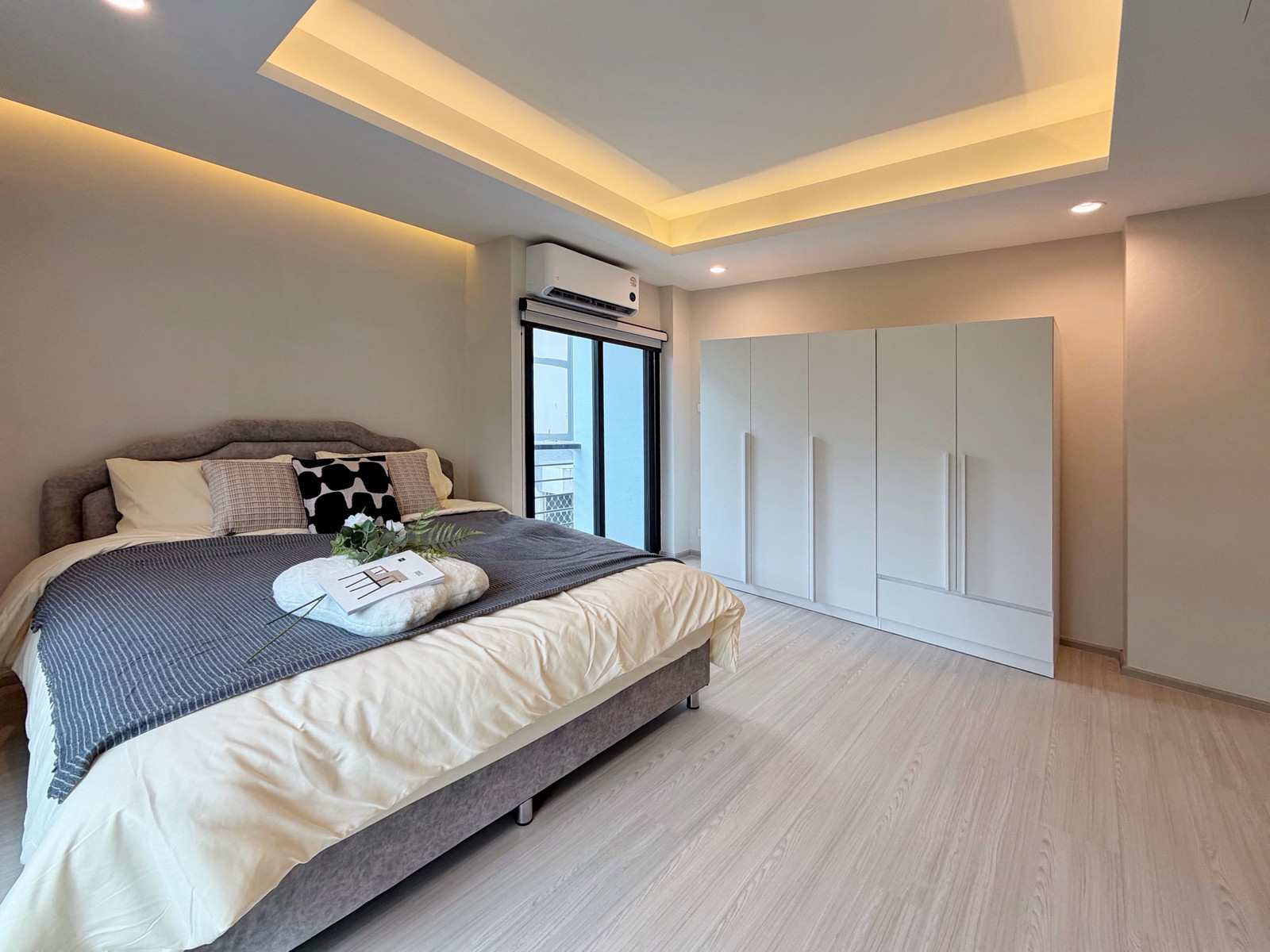 For Sale: Condo S.P. Mansion Thonglor 1-Bedroom 66 sqm (PAH-01368) - Image 10