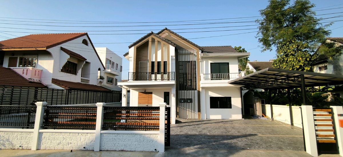 ให้เช่าหรือขาย บ้านเดี่ยว 85 ตรว. พุทธมณฑลสาย 2 รีโนเวทใหม่ พร้อมเข้าอยู่ 4 ห้องนอน