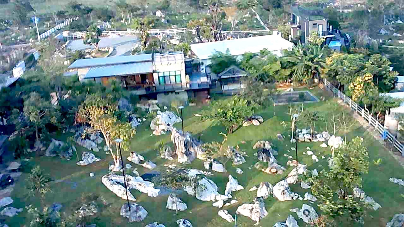 ขาย Private Rock Garden Estate หนึ่งเดียวในเขาใหญ่ ไม่ใช่แค่บ้านพักตากอากาศ 4 ห้องนอน 300 ตร.ม.