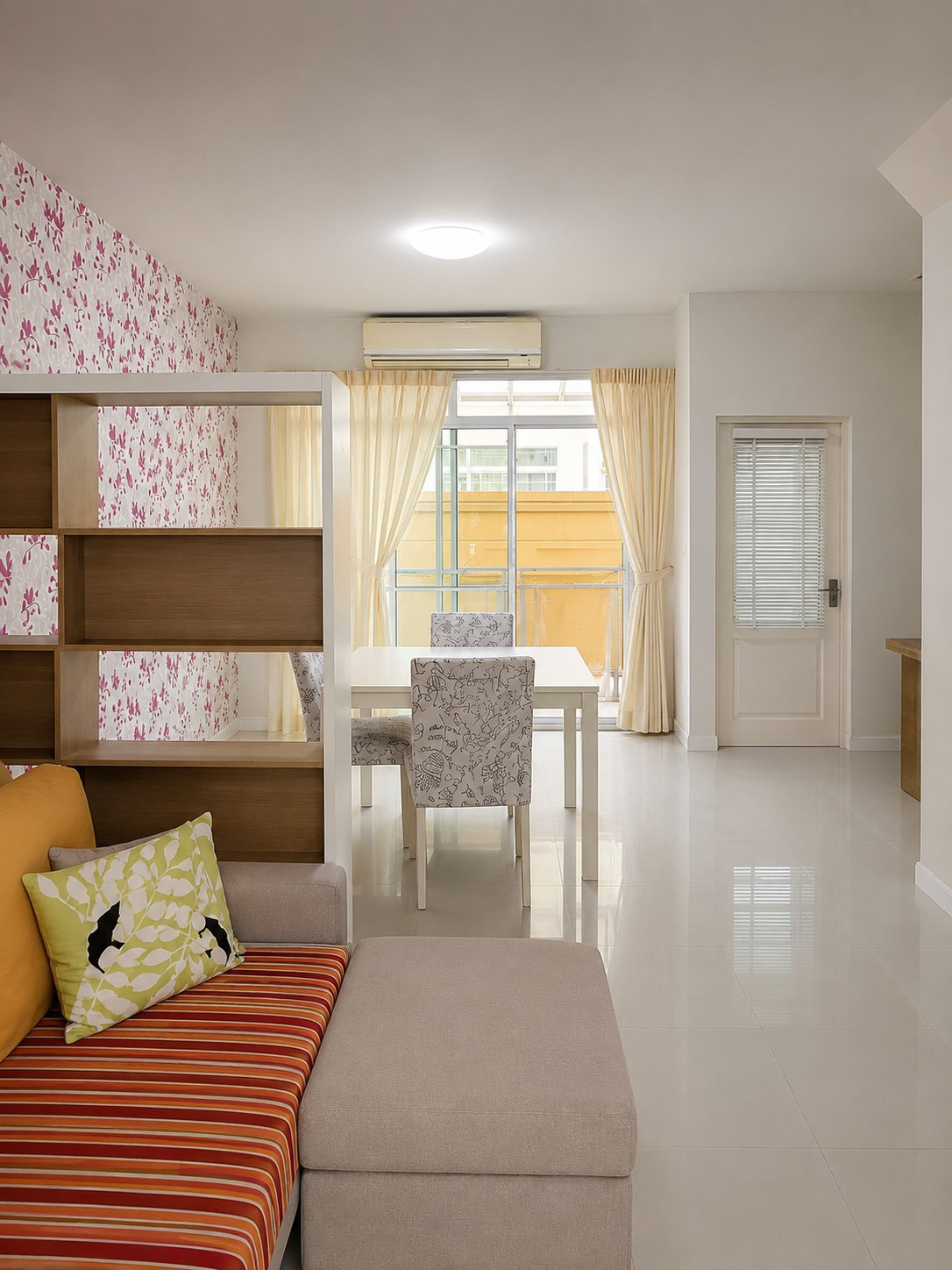 Townhouse for Sale: 3-Storey Townhome, The Terrace Village Tiwanon–Ngamwongwan, Prime Potential Location Near Central, 3 Bedrooms, 185 sq.m.