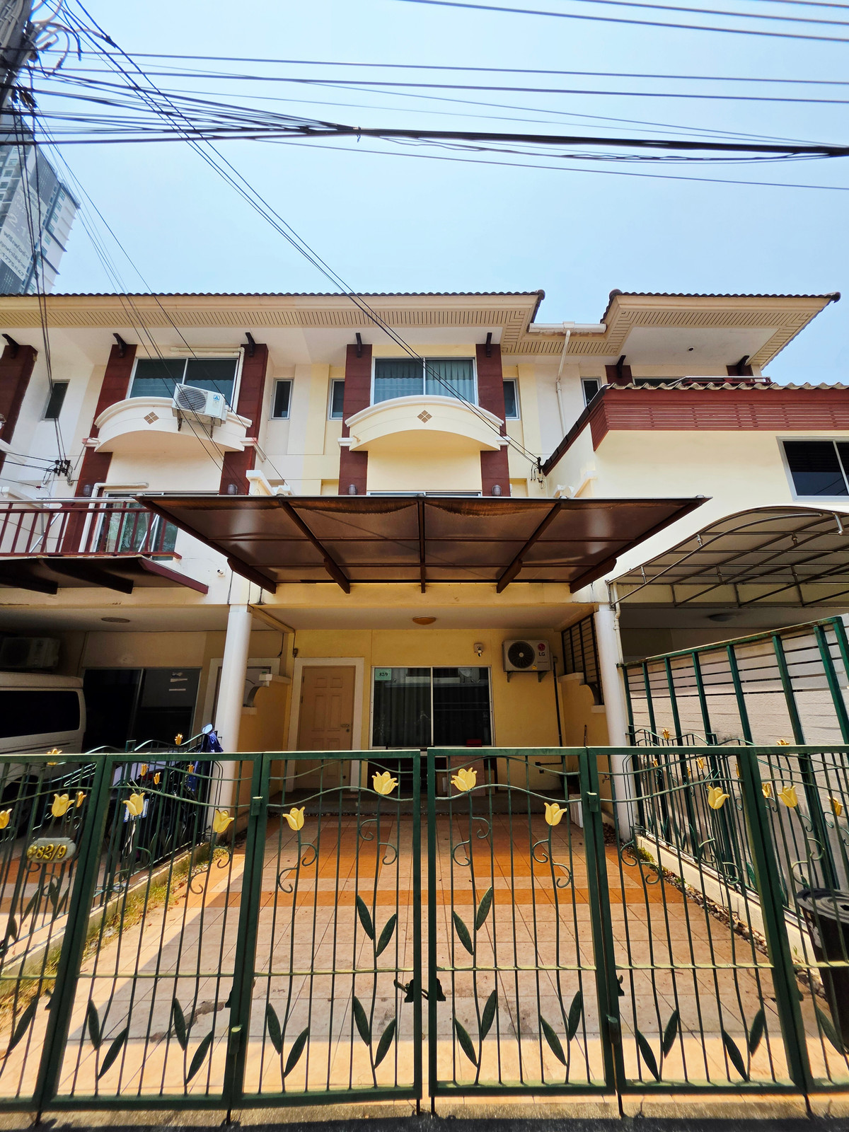 ขายทาวน์เฮาส์ ทาวโฮม 3 ชั้น รัตนาธิเบศร์ ใกล้เซ็นทรัลนอร์ทวิลล์ 3 ห้องนอน 150 ตร.ม.