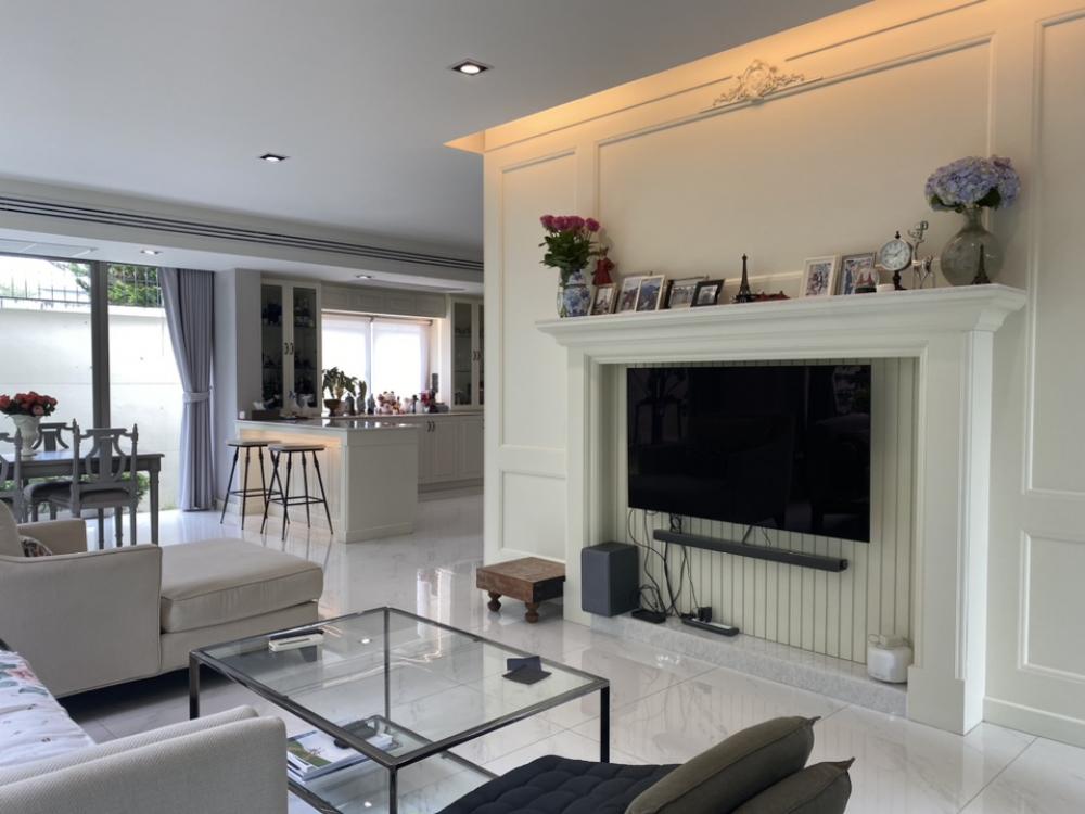 Detached House for Sale: Perfect Masterpiece Chaengwattana Village, Opposite SISB International School, Nonthaburi, 4 Bedrooms