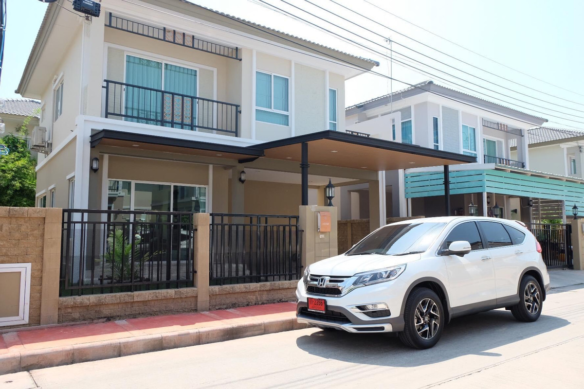 For Sale: Twin House, Passorn Pride Srinakarin-Thepharak, 3 Bedrooms