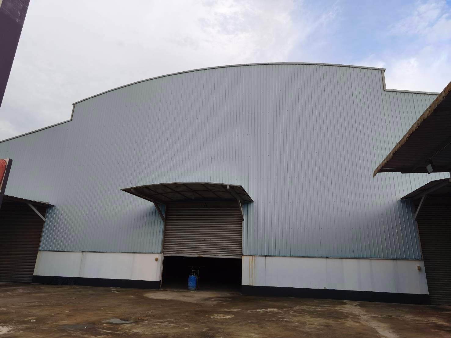 For Rent or Sale: Premium warehouse/factory, 1,296 sq.m., prime location in Bang Nam Chuet (Khok Krabue) - Image 3