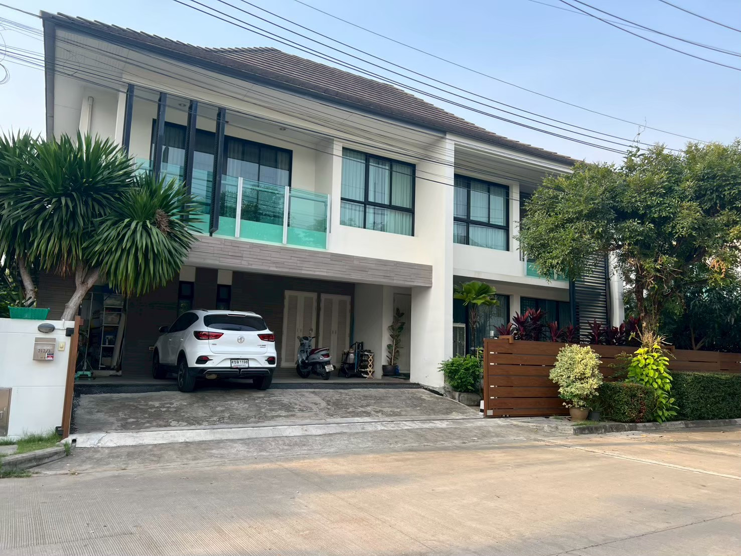 For Rent or Sale / For Rent: Detached House, Blue Lagoon 2 Bangna-Wongwaen, 390 sqm, 87 sq.wah, 4 Bedrooms, at Project Entrance - Image 3