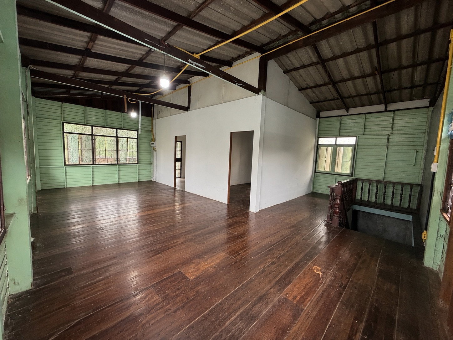 ขาย บ้านสไตล์วินเทจ ครึ่งปูน ครึ่งไม้ ชอย พหลโยธิน 52 ใกล้สนามบินดอนเมือง 2 ห้องนอน 286 ตร.ม. - Image 3