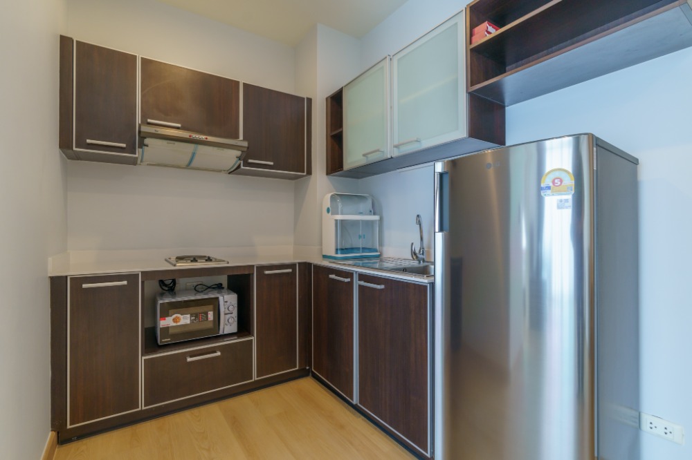 For Rent *Urgent* The Complete Narathiwat Condo, 28,000 THB, near BRT Thanon Chan, 2 bedrooms, 60.3 sq.m. - Image 4