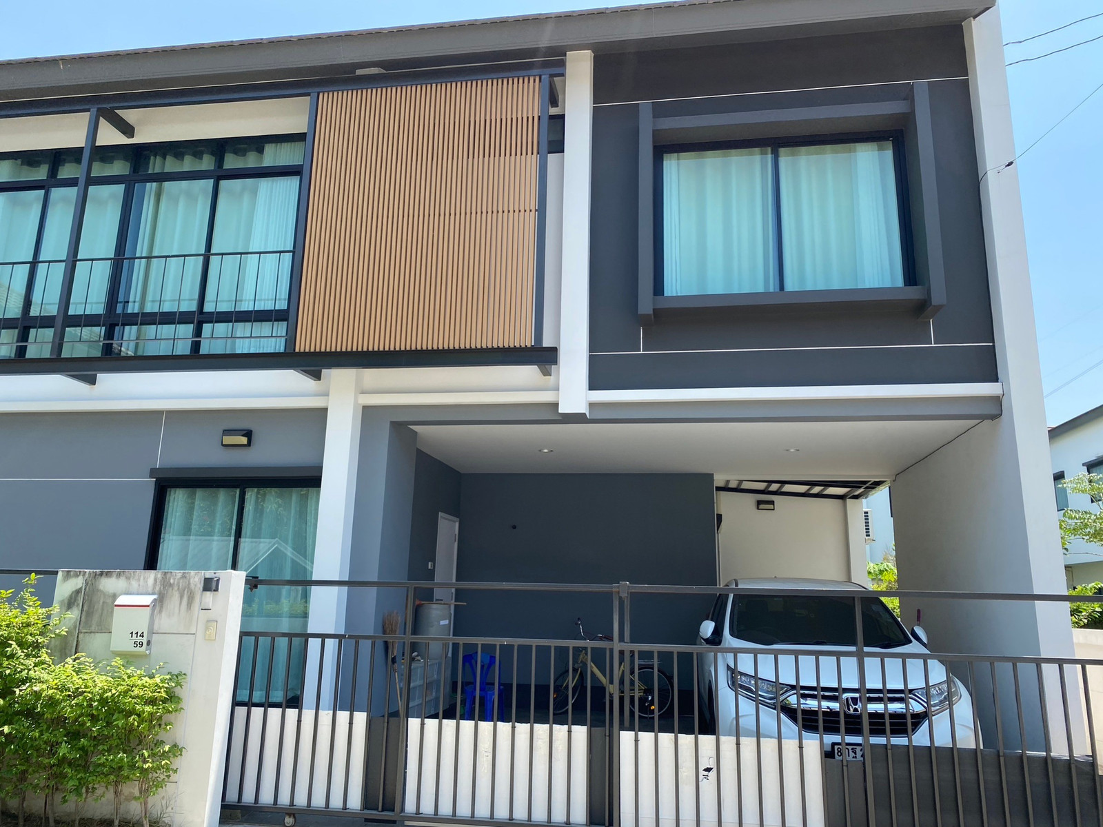 ให้เช่า บ้านเดี่ยวหลังใหญ่ 5 ห้องนอน 210 ตร.ม. - Image 4
