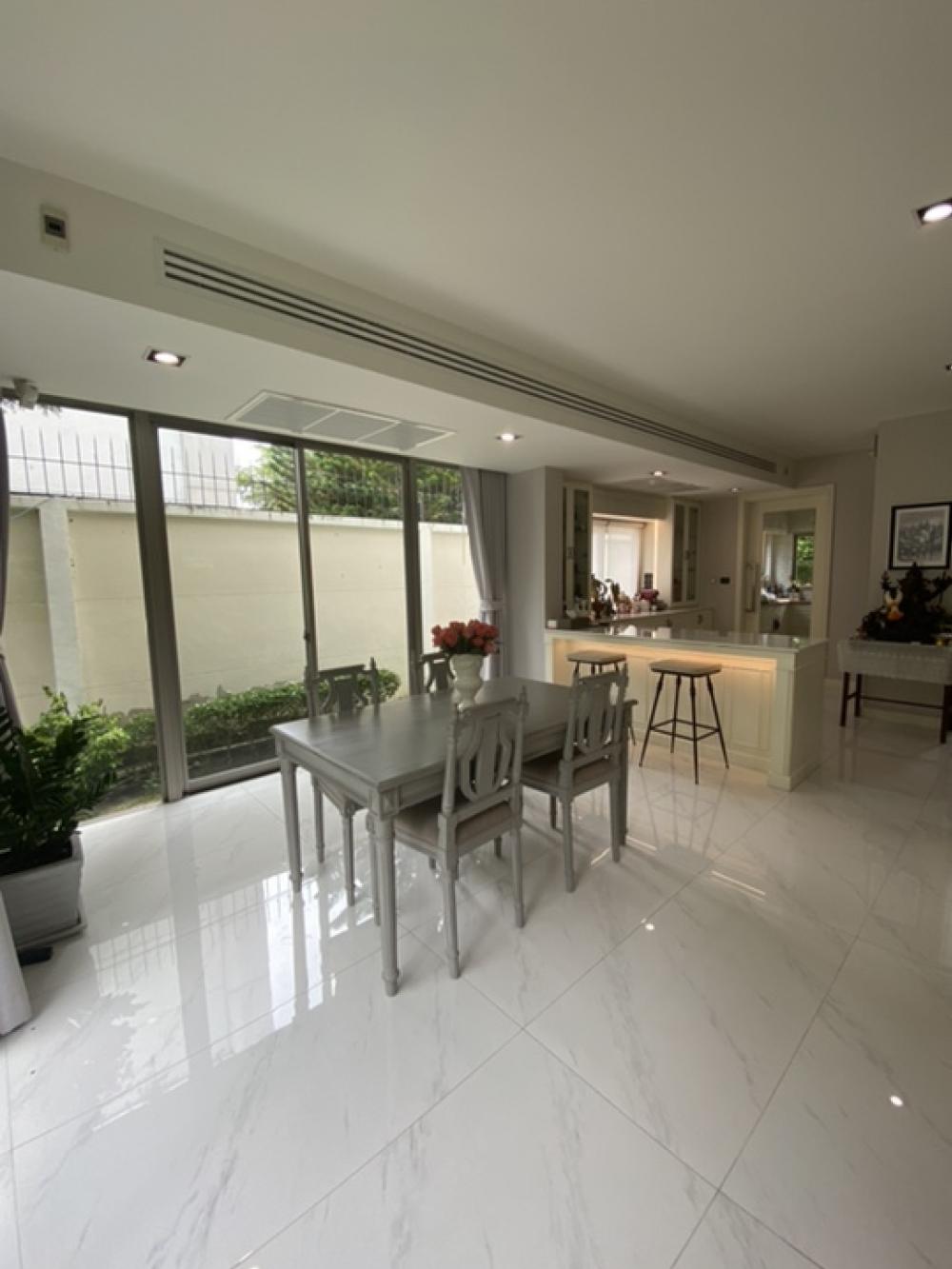 Detached House for Sale: Perfect Masterpiece Chaengwattana Village, Opposite SISB International School, Nonthaburi, 4 Bedrooms - Image 4