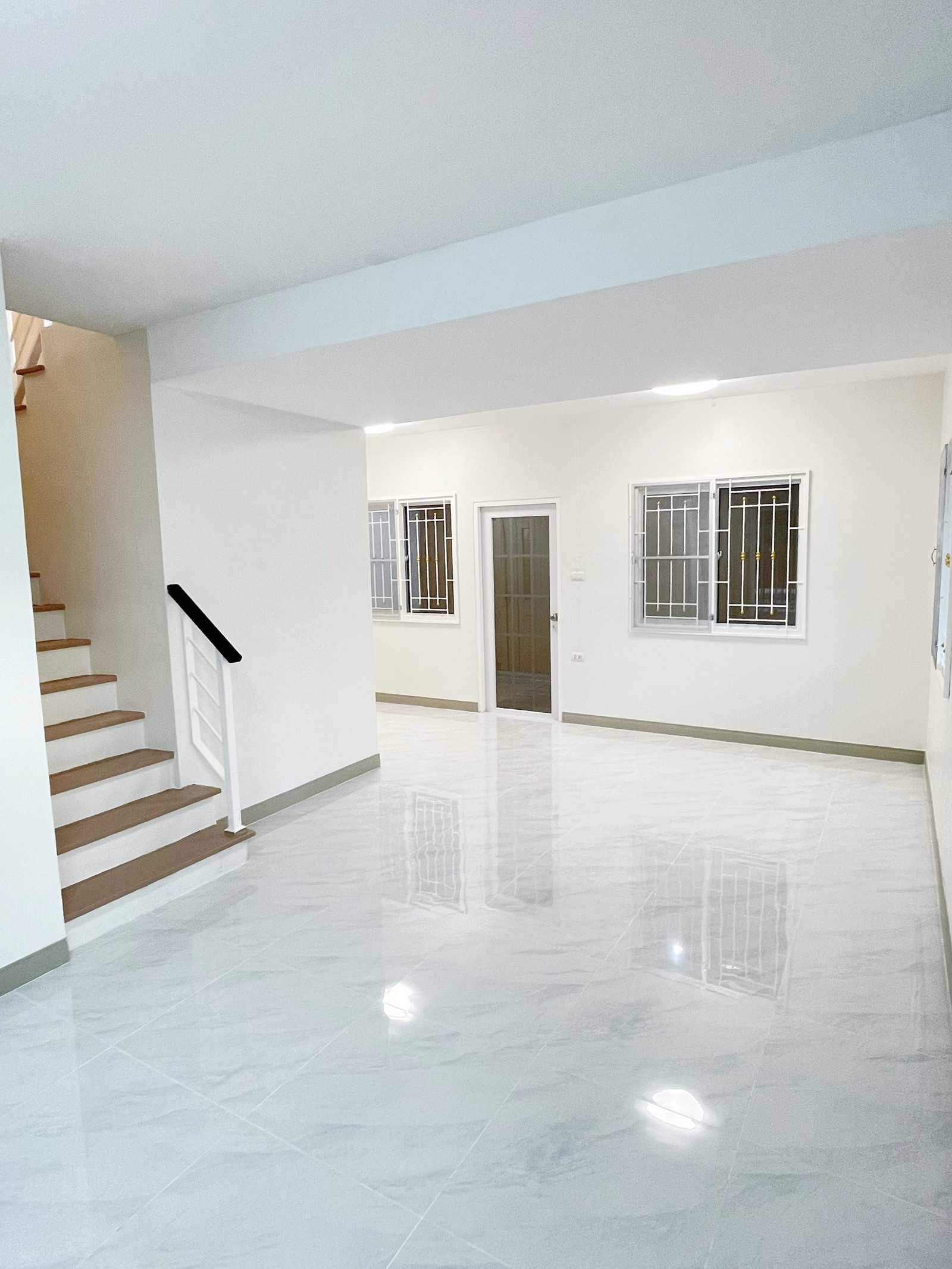 For Sale: Pruksa 71 Bangkok-Pathum Thani, 3 Bedrooms (PAH-01089) - Image 4