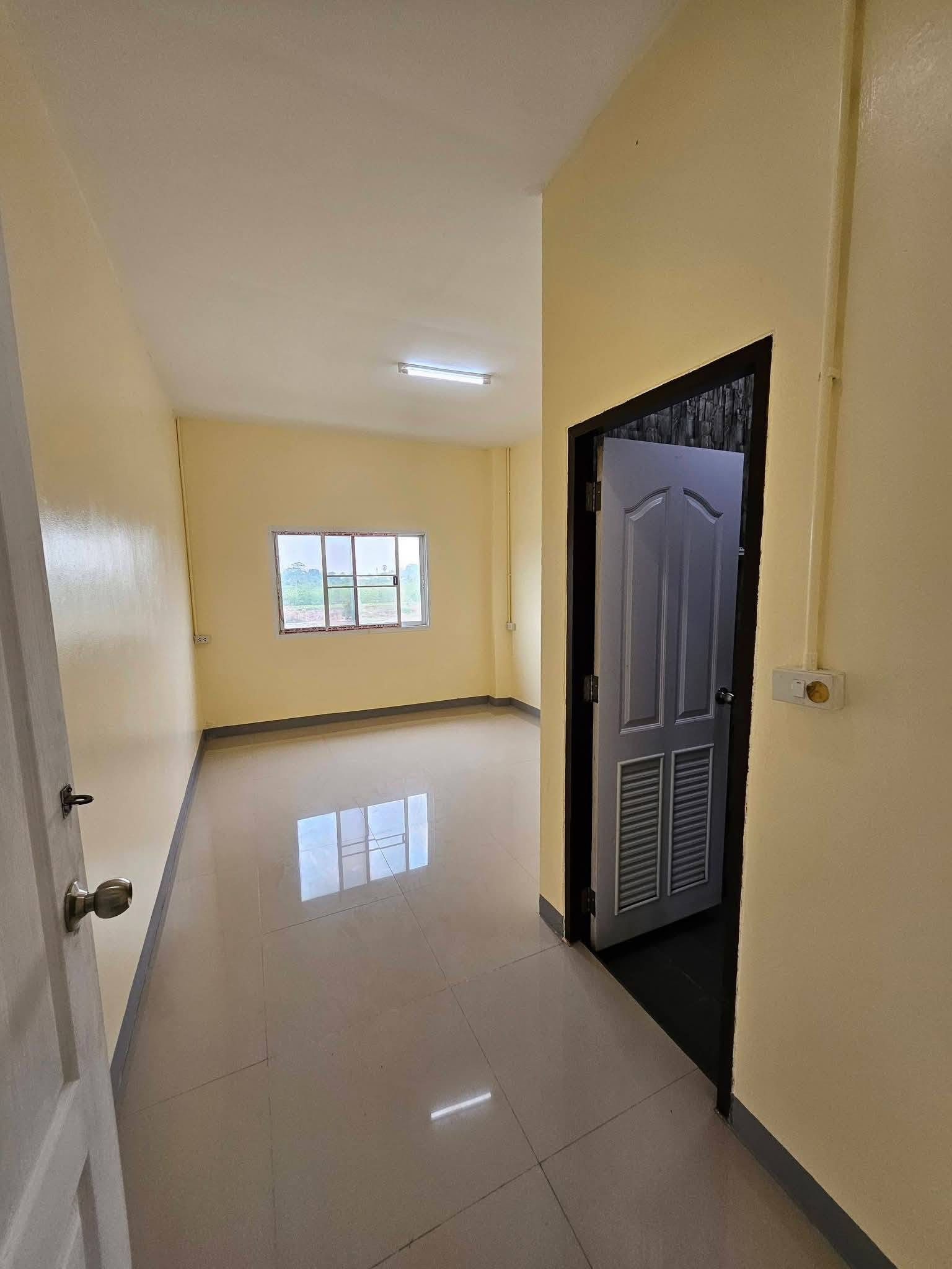 ให้เช่า BT Factory House ลาดหลุมแก้ว - รีโนเวทใหม่ 400 ตร.ม. - Image 4
