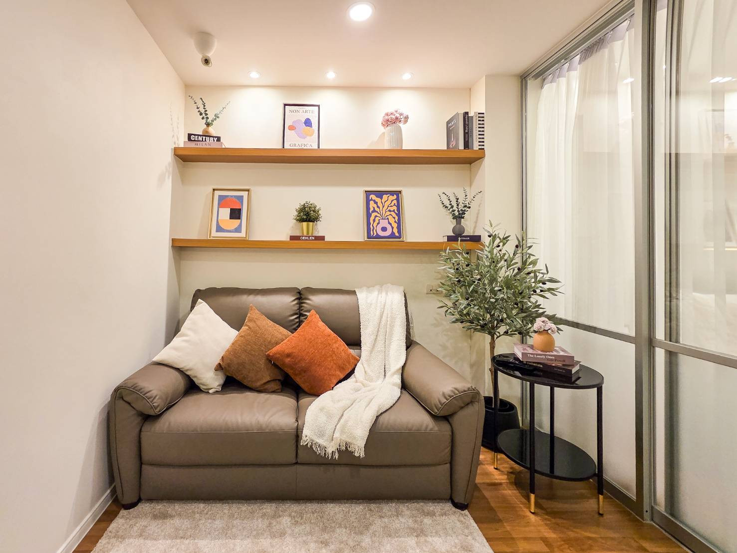 For Sale: Beautiful Room with Great Vibe, Fully Furnished Condo, Warm Atmosphere, All-New Furniture, Never Rented Out, 1 Bedroom, 26 sq.m. - Image 5