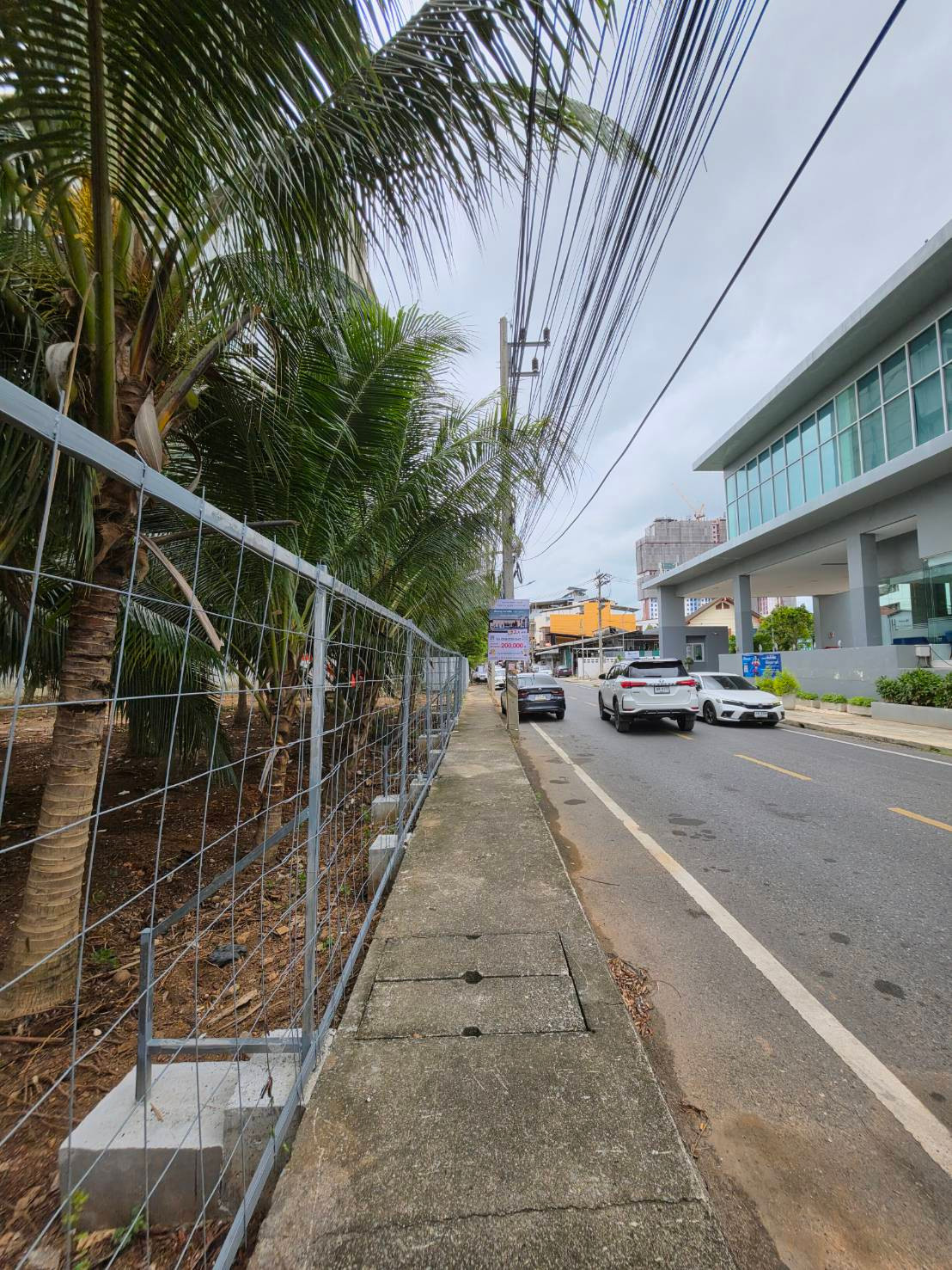For Rent or Sale: High-Potential Land in Front of Bangkok Hospital Hat Yai, Just Over 2 Rai - Image 5