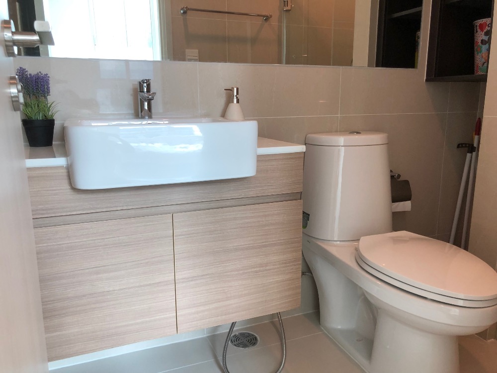 Condo for sale at Noble Revolve Ratchada 2, near the MRT, 1 bedroom, 25.45 sq.m. - Image 6