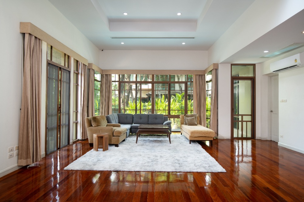 ให้เช่าบ้านเดี่ยว Luxury Private Pool Residence in Sukhumvit 67 4 ห้องนอน - Image 6