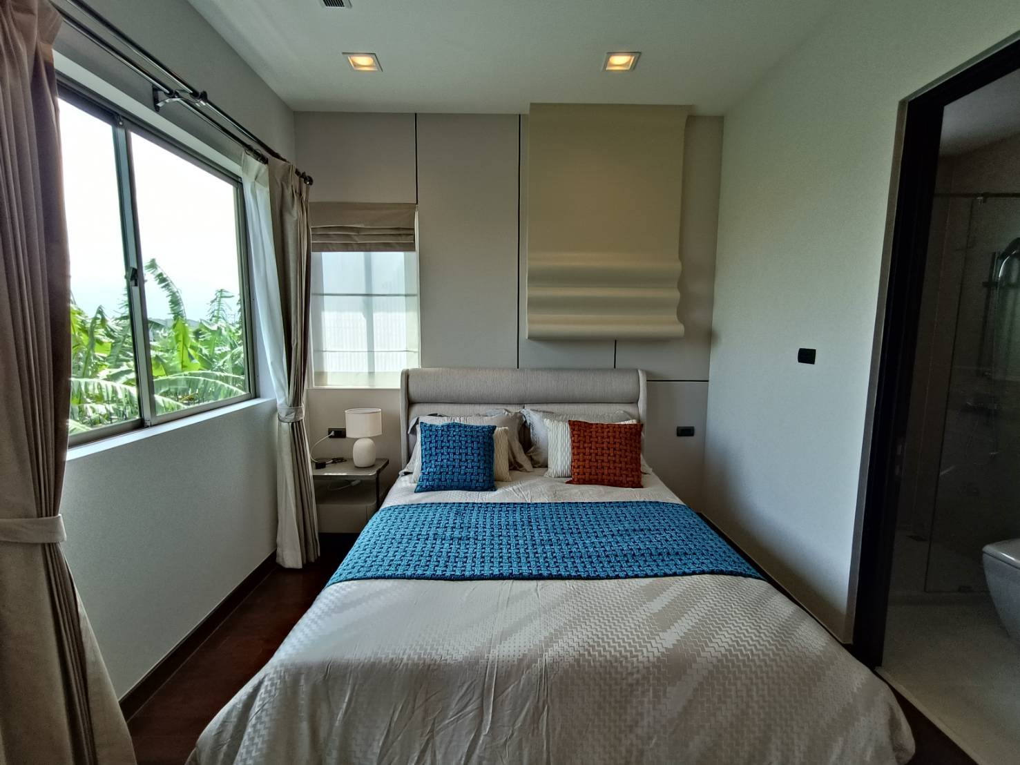 ขายบ้านเดี่ยว บ้านสวยที่ดินใหญ่ ตกแต่งพร้อมอยู่ มีนวัตกรรมป้องกันน้ำท่วม ใกล้โรงเรียนนานาชาติ RIS 4 ห้องนอน 354 ตร.ม. - Image 6