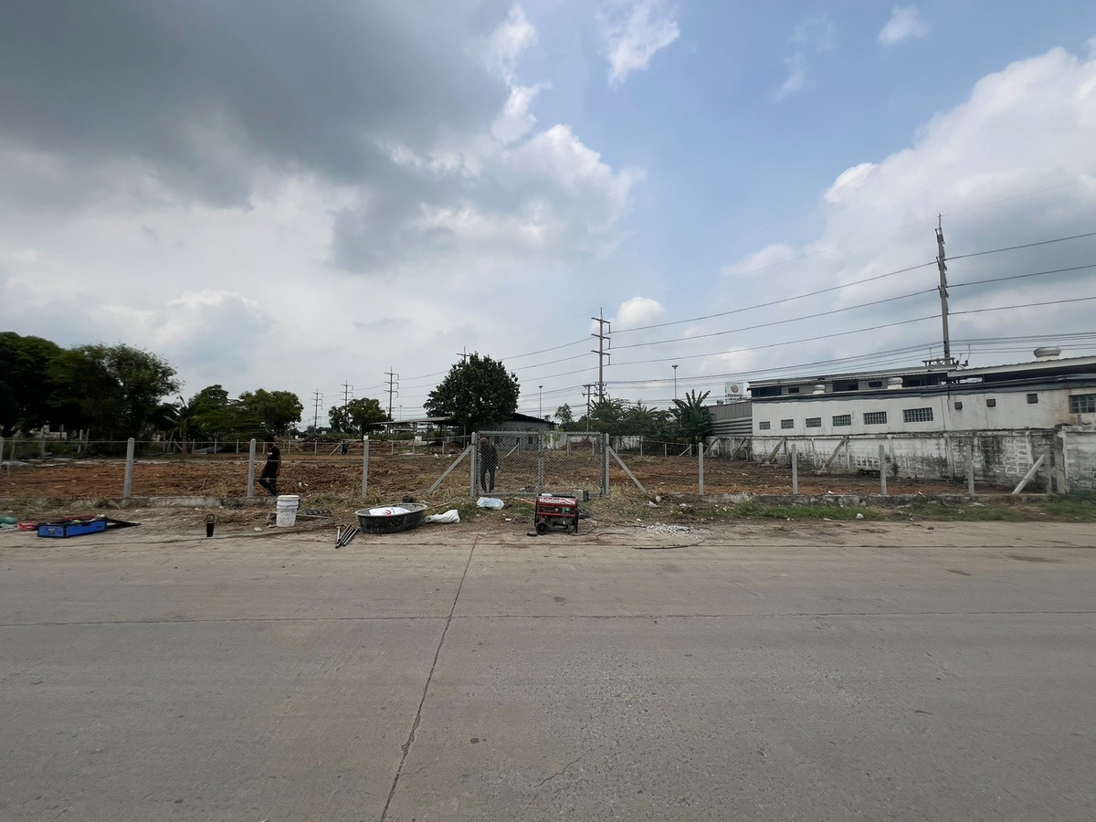 Land for sale in Bang Pa-in, prime location, only about 50 meters from the Asia Highway, land area of 407 sq.wah. - Image 7