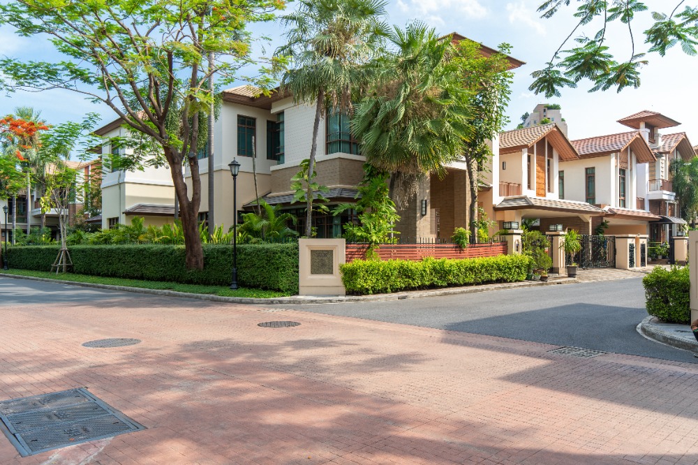 ให้เช่าบ้านเดี่ยว Luxury Private Pool Residence in Sukhumvit 67 4 ห้องนอน - Image 7