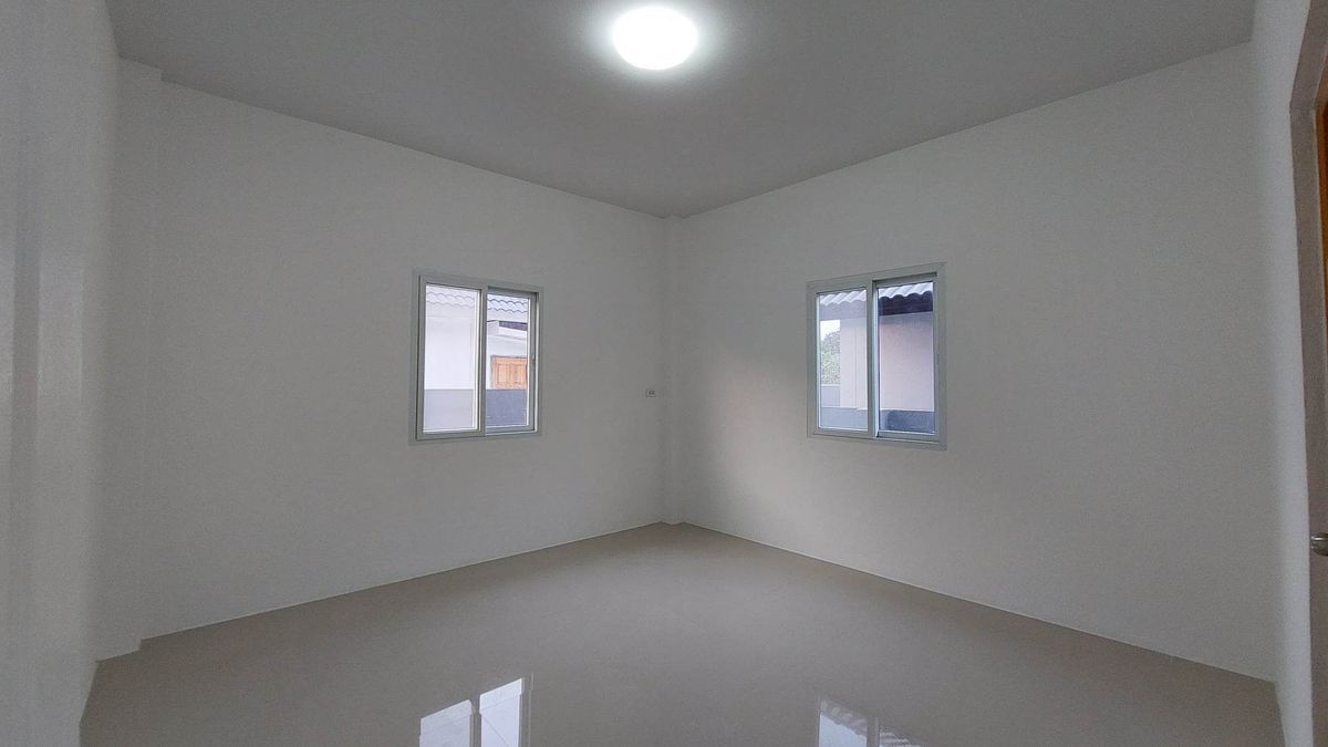 ขาย บ้านเดี่ยวมือหนึ่งสร้างใหม่ ในโครงการบ้านไพรลดา ซอยกิโล5-ถนนมาลัยแมน 3 ห้องนอน 130 ตร.ม. - Image 8