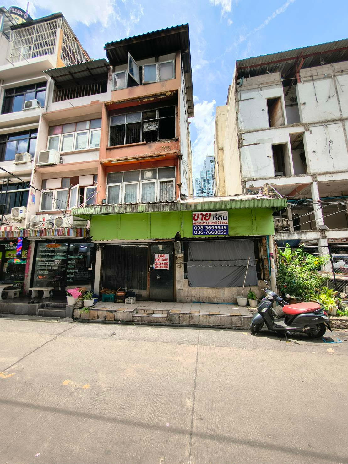 For Sale: "Prime Land for Sale, Ratchaprarop 4 - 78 sq.wah, Near Soi Entrance, OPPORTUNITY IN - Image 8