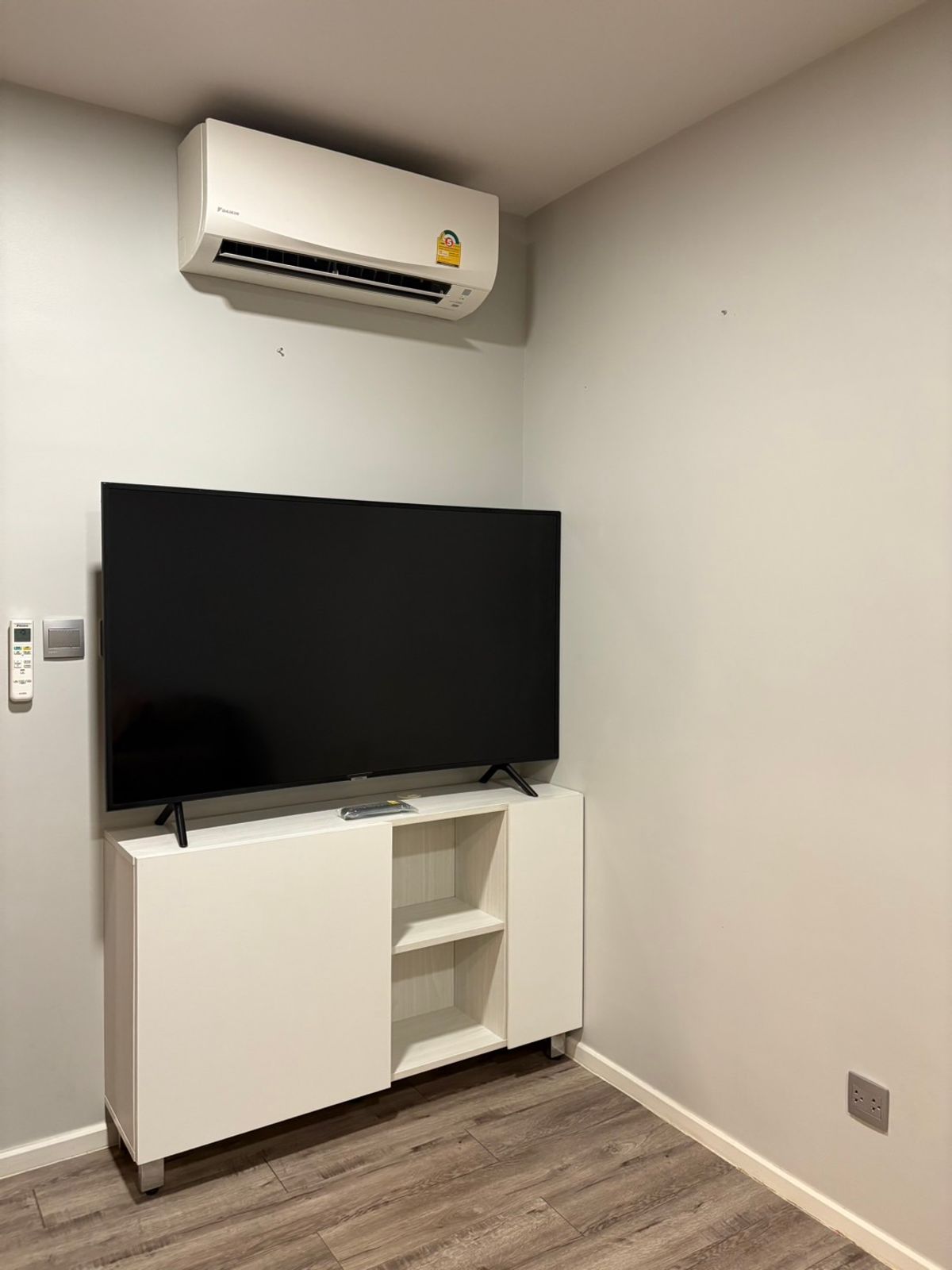 Condo for Sale at a Loss: Atmoz Chaengwattana, 7th Floor, Building B, Largest Room Type, Ready to Move In, 2 Bedrooms, 34.53 sq.m. - Image 8