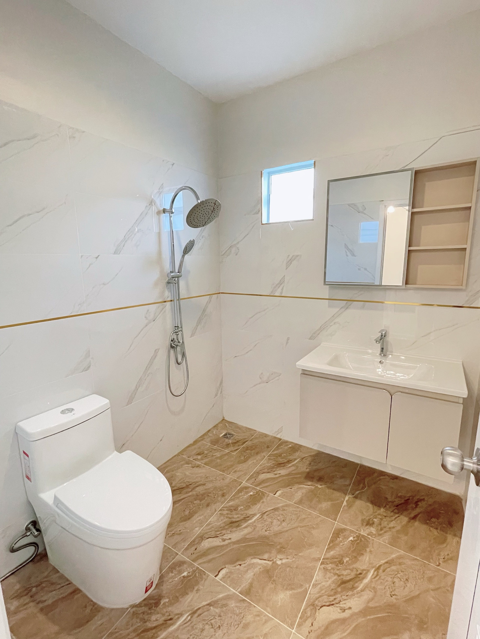 For Sale: Pruksa 71 Bangkok-Pathum Thani, 3 Bedrooms (PAH-01089) - Image 8