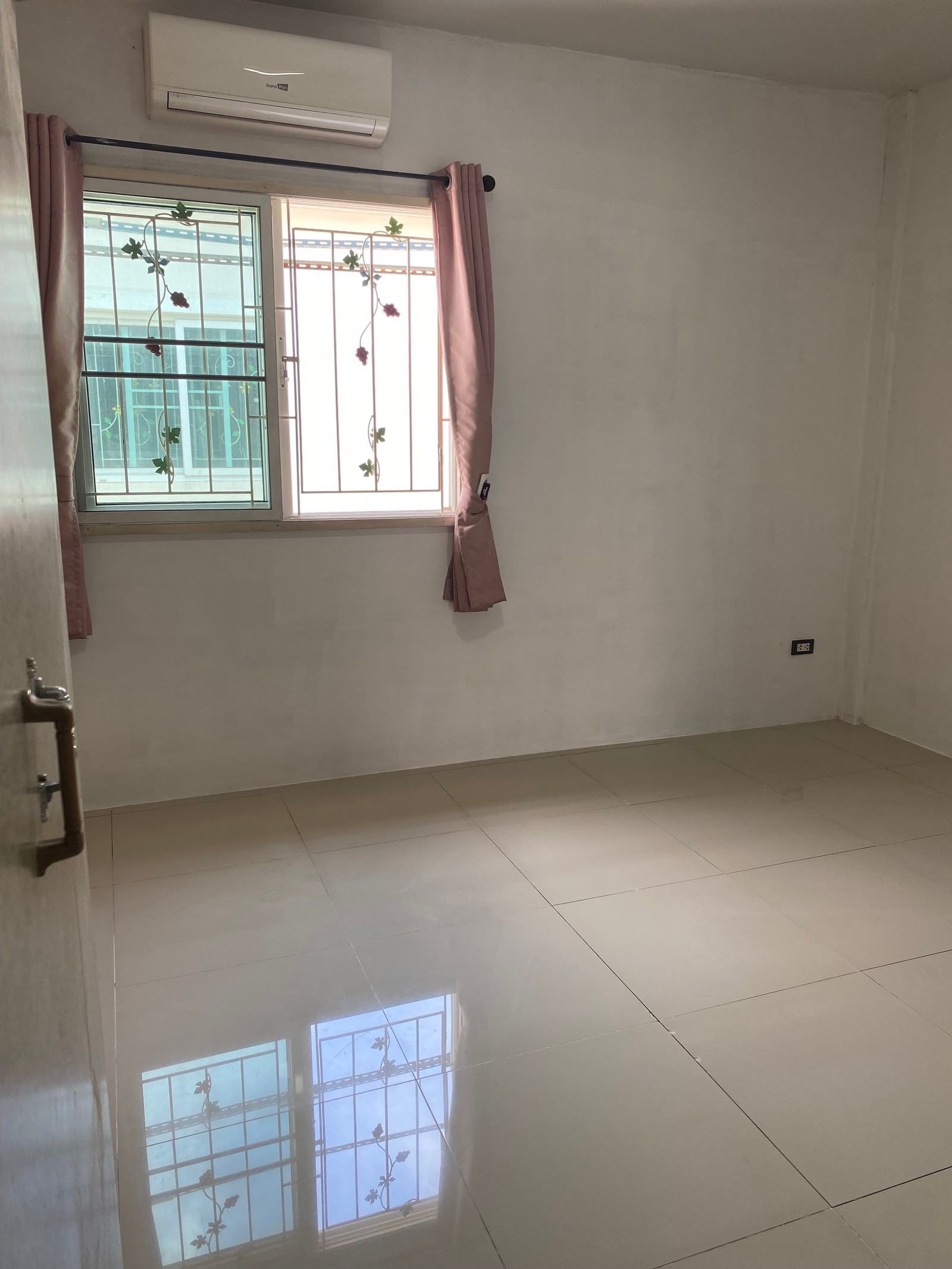 For Sale: Townhouse, Park Village 4, Only 10 Minutes from Robinson Ratchaphruek, Fully Renovated, 2 Bedrooms (PAH-01119) - Image 8