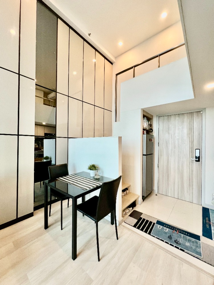 Condo for rent, duplex, 44 sq.m., 41st floor, 1 bedroom, 1 office, 1 living room. Beautifully decorated with full built-in furniture, 1 bedroom. - Image 9