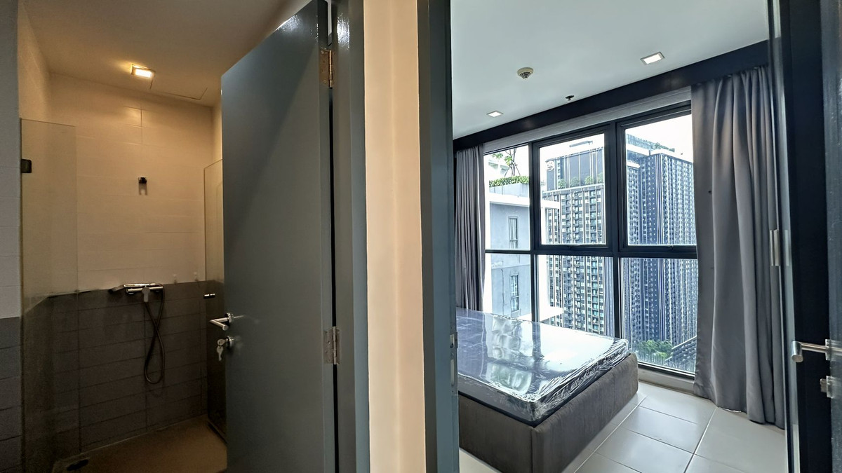 ให้เช่าหรือขายคอนโด ขายราคาทุน พร้อมผู้เช่า IDEO MOBI RAMA9 - Duplex ชั้นบนสุด ติดMRTพระราม9 1 ห้องนอน 44 ตร.ม. - Image 9