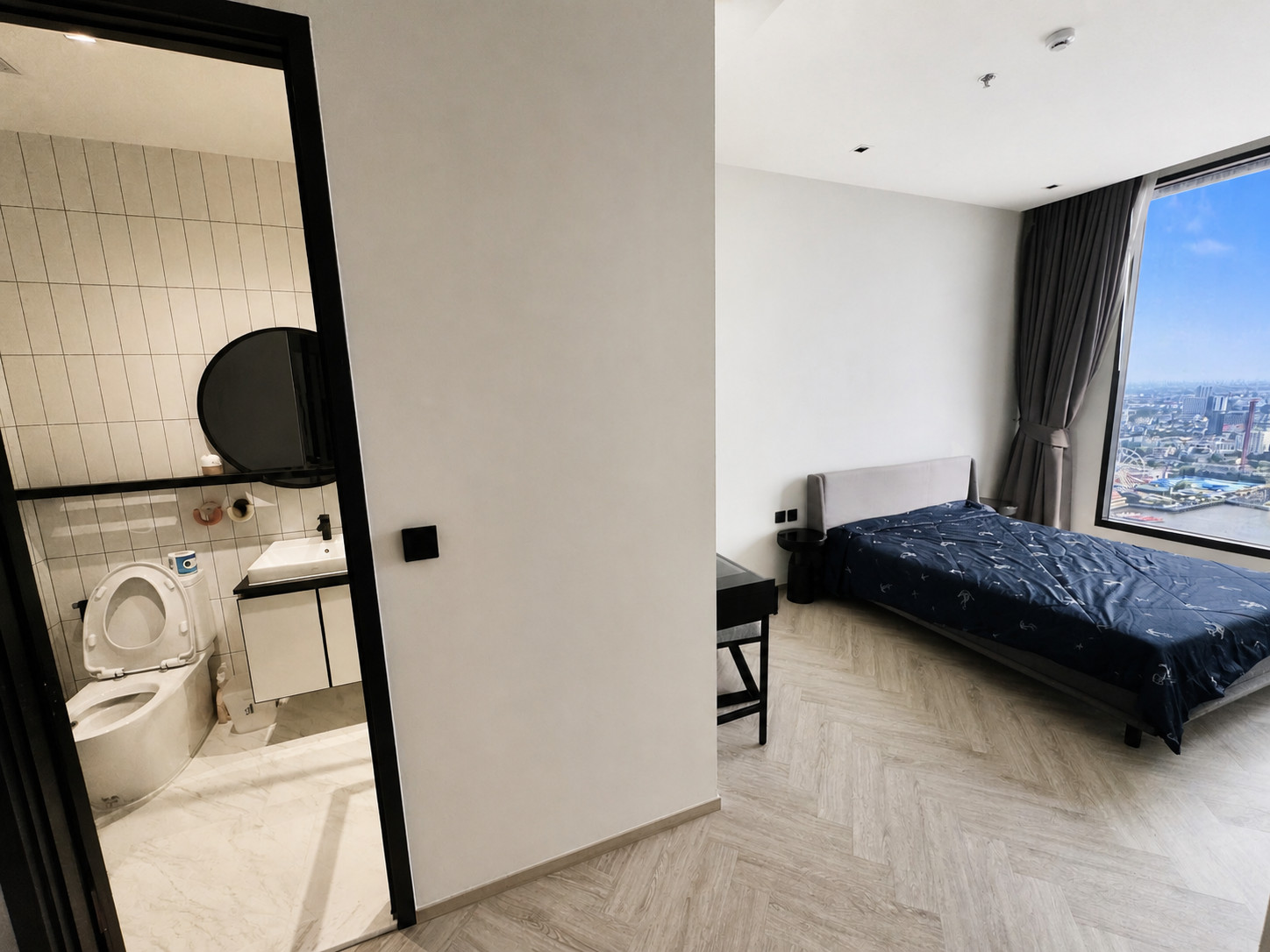 ให้เช่าหรือขายคอนโด — ให้เช่า / ขาย Chapter Charoennakorn - Riverside ชั้น 42 2 ห้องนอน 79 ตร.ม. - Image 9