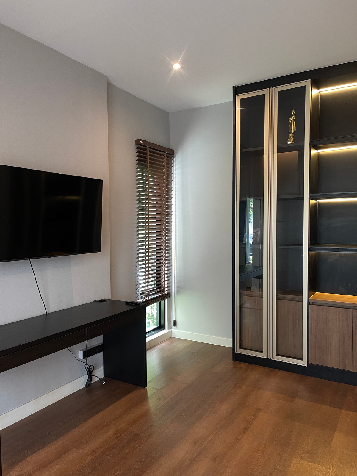 Detached House for Rent or Sale / For Rent at Bangkok Boulevard Rama 5, Move-in Ready Corner Plot, Private & Luxury Resort, 3 Bedrooms, 400 sq.m. - Image 9