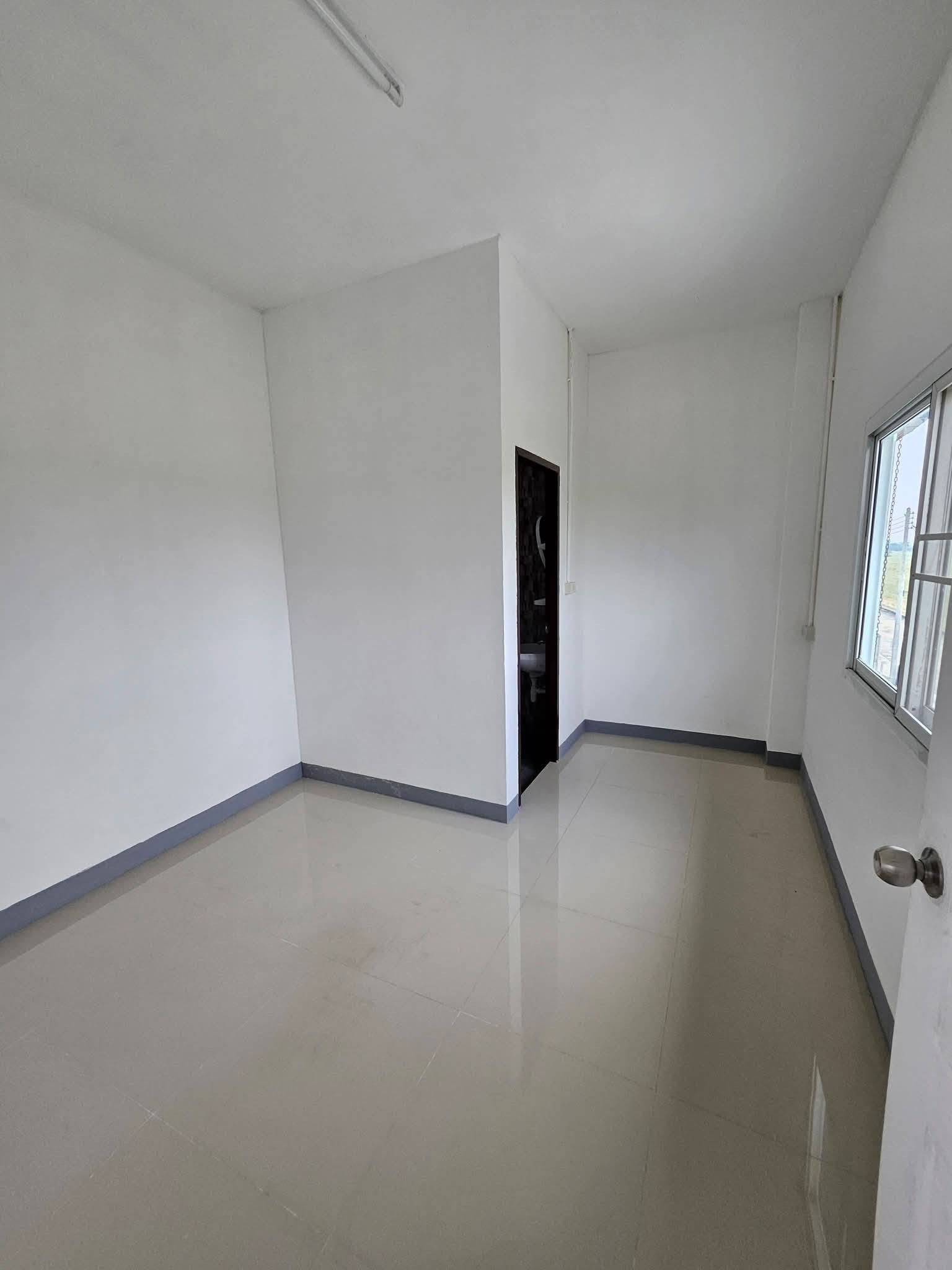 ให้เช่า BT Factory House ลาดหลุมแก้ว - รีโนเวทใหม่ 400 ตร.ม. - Image 9