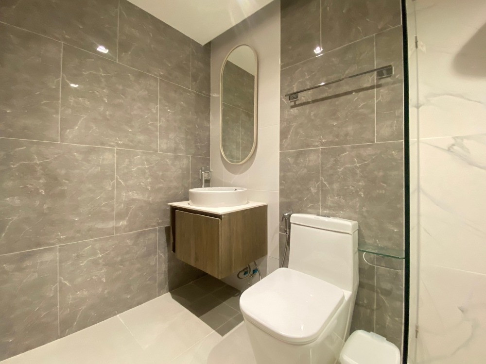 For Sale at a Loss: Lloyd Condo Research Center - Thonglor (Only 100 Meters from Bangkok Hospital), 1 Bedroom 28 sq.m. - Image 10