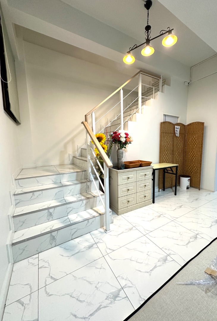 For Rent or Sale (Agents Welcome): Medical Clinic / Wellness Spa, 4-Storey Stand-Alone Building with Private Parking, 500 sq.m. - Image 10