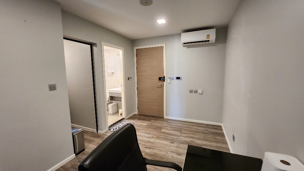 Condo for Sale at a Loss: Atmoz Chaengwattana, 7th Floor, Building B, Largest Room Type, Ready to Move In, 2 Bedrooms, 34.53 sq.m. - Image 10