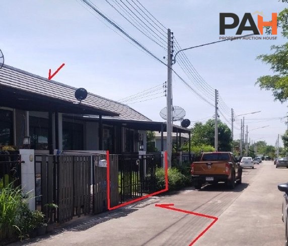 ทาวน์เฮ้าส์ เดอะเซ็นทรัล ทาวน์ บึง-ศรีราชา ศรีราชา-ชลบุรี