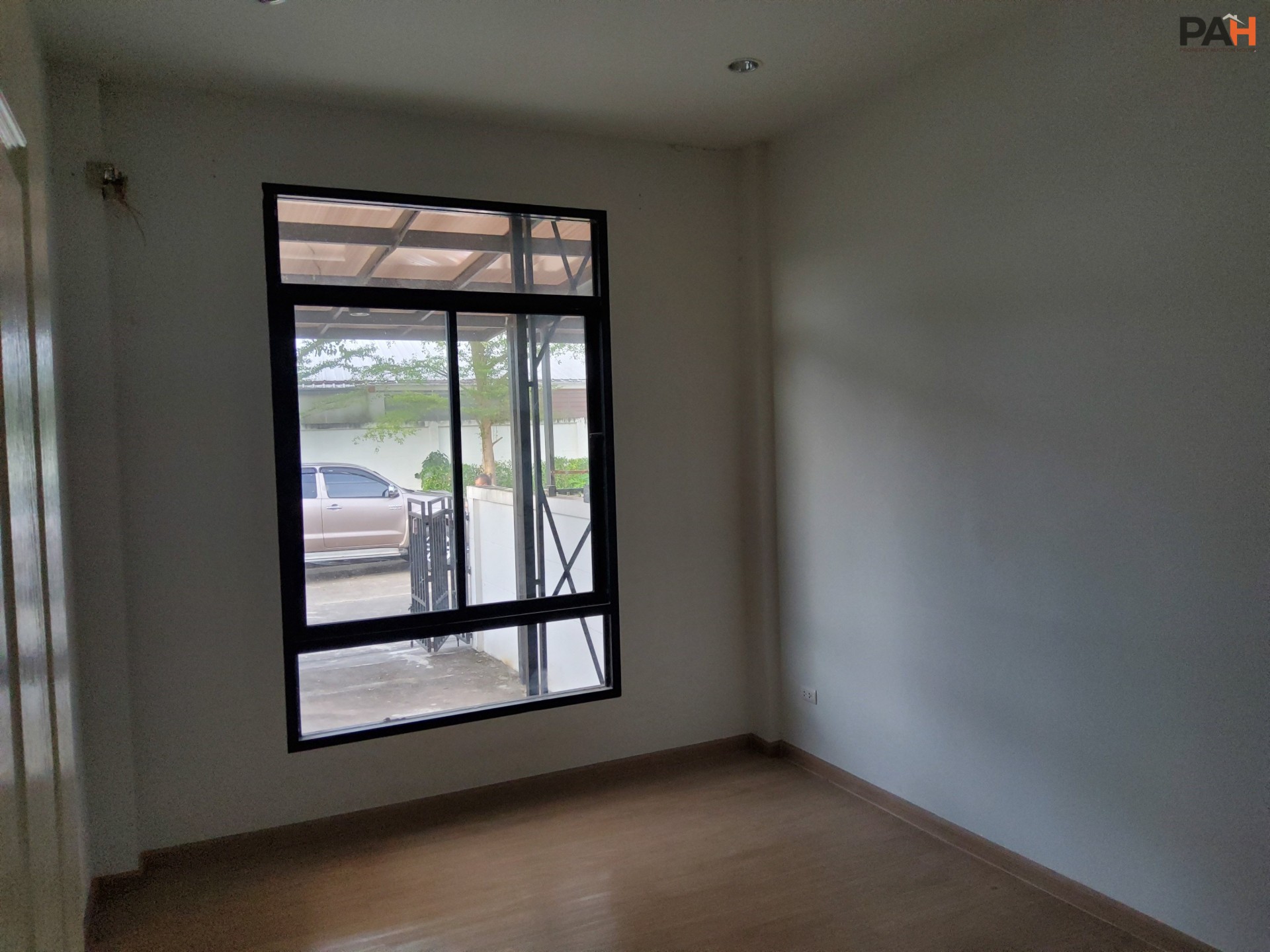 ทาวน์เฮ้าส์ เดอะเซ็นทรัล ทาวน์ บึง-ศรีราชา ศรีราชา-ชลบุรี - Image 4