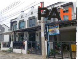 ทาวน์เฮ้าส์ เมืองสมุทรปราการ บ้านลีลาวดี พรีเมียร์ 2(พรีเมียร์ แกรนด์ สุขุมวิท ปู่เจ้า)