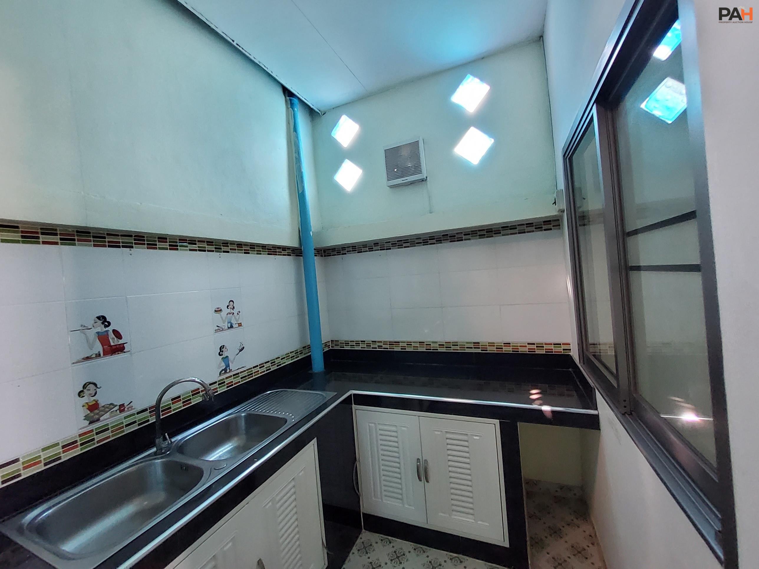 Sap Rungrueang City 3 联排别墅，攀通县，春武里府 - Image 10