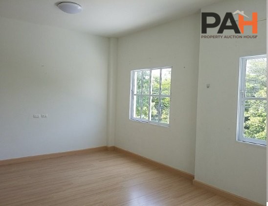 Praphatsorn Ville Panthong-Chonburi - Image 6