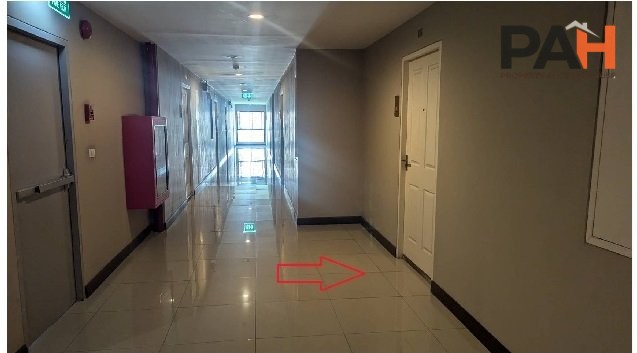 Hallmark Ngamwongwan Condo [5th Floor, Building B] - Image 5