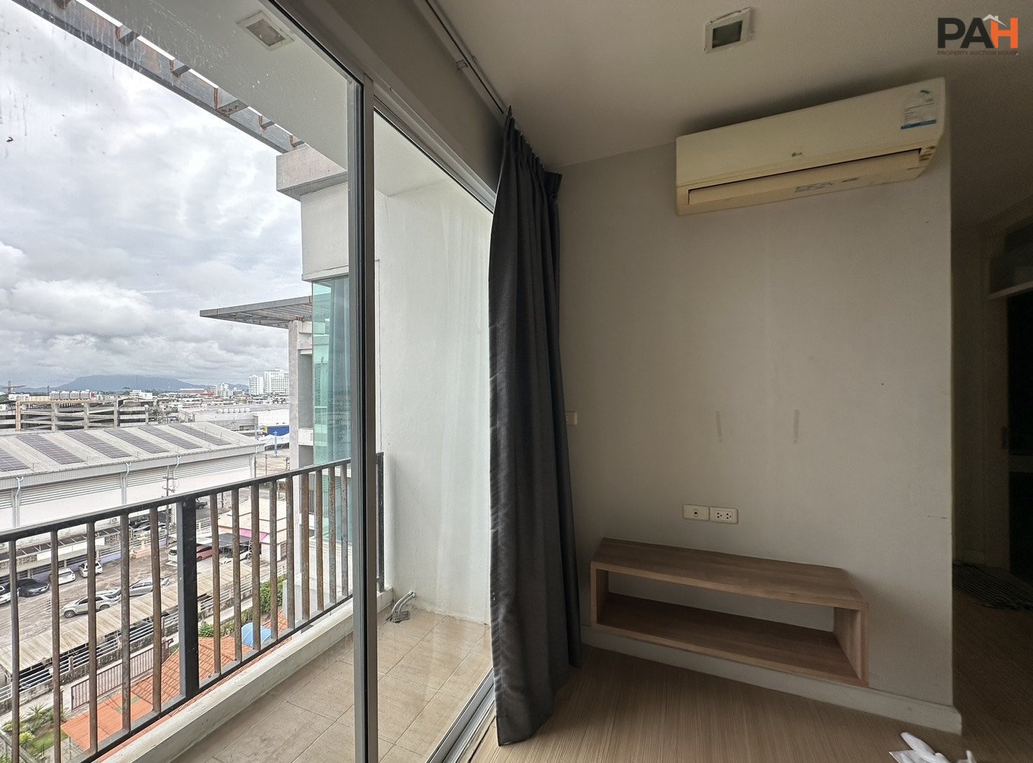 ห้องชุด เออบานี่ คอนโดมิเนี่ยม [ชั้น 8 อาคาร 1] - Image 5