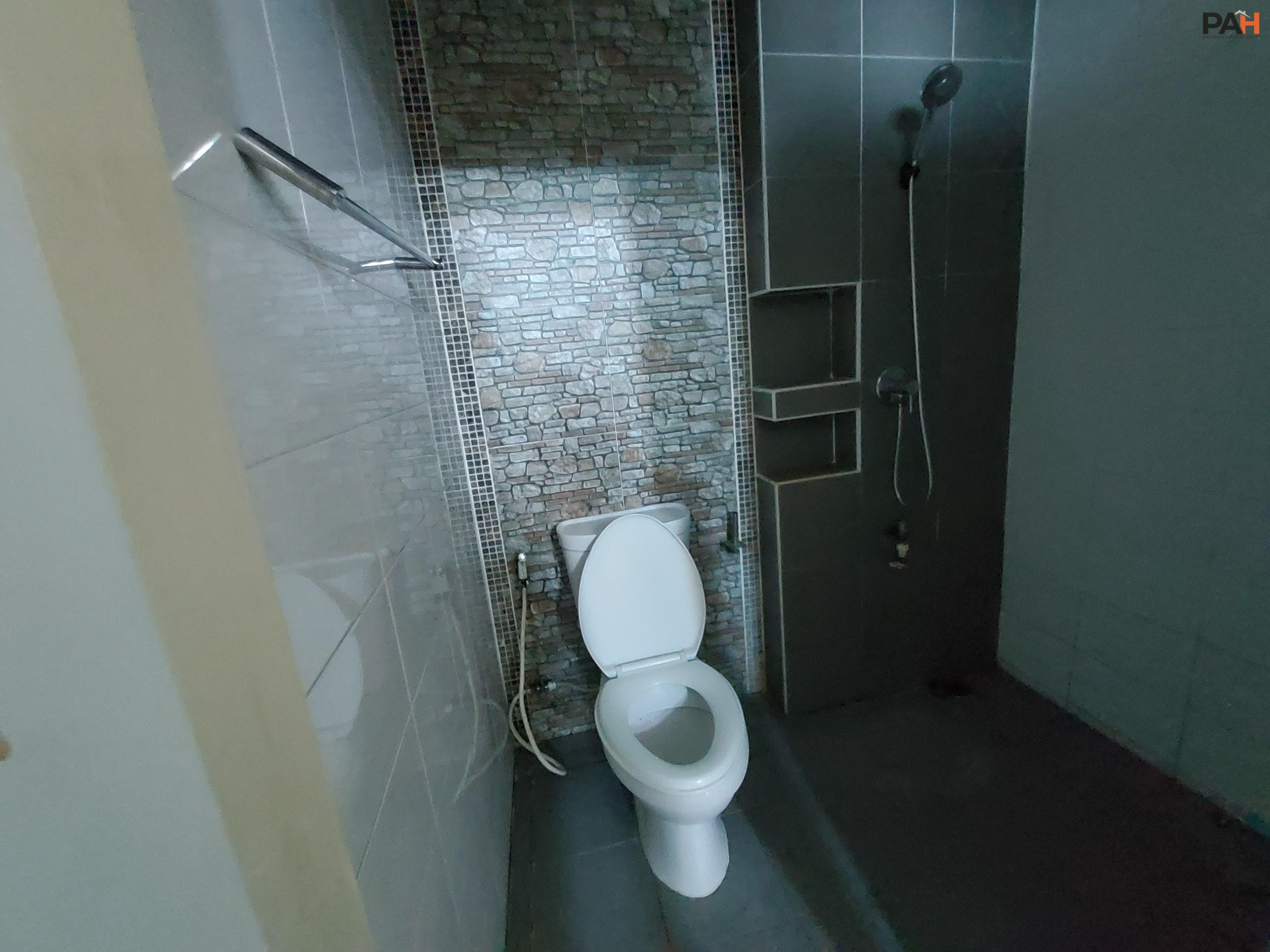 Sap Rungrueang City 3 联排别墅，攀通县，春武里府 - Image 9