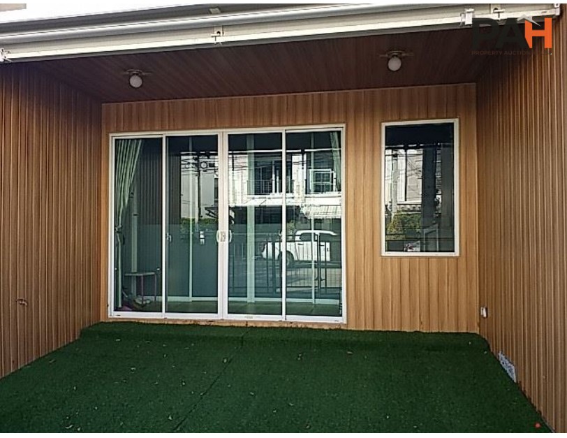 曼谷诗那卡琳区 Baan Klang Muang S-SENSE 项目联排别墅 - Image 7