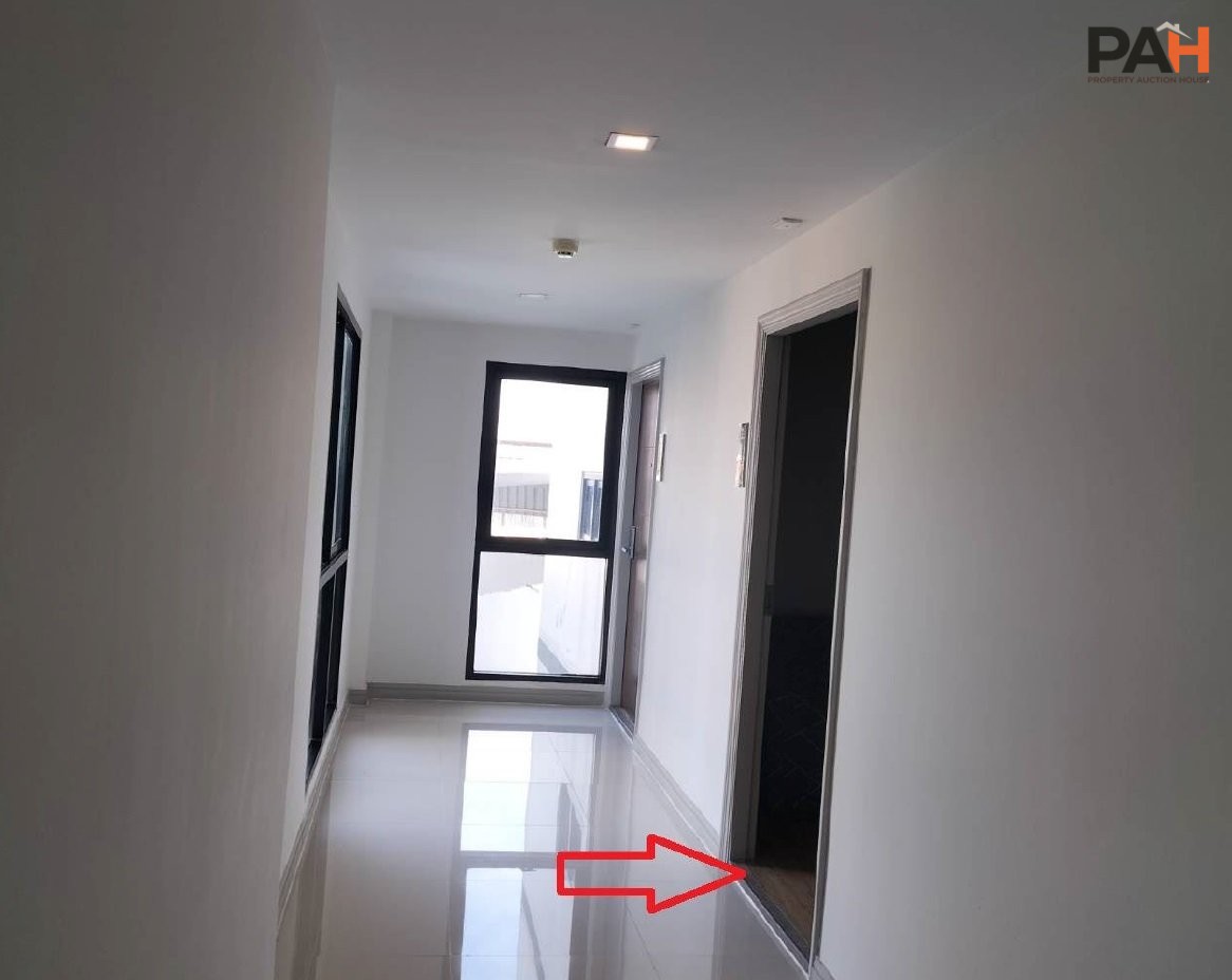 Notting Hill Tiwanon Condo [6th Floor] - Image 4