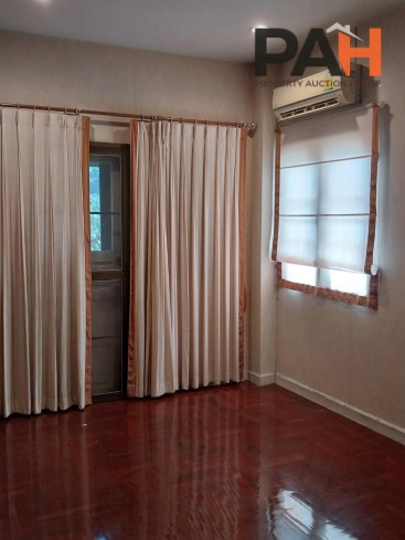 Single-detached house at Perfect Place Rattanathibet, Nonthaburi - Image 10