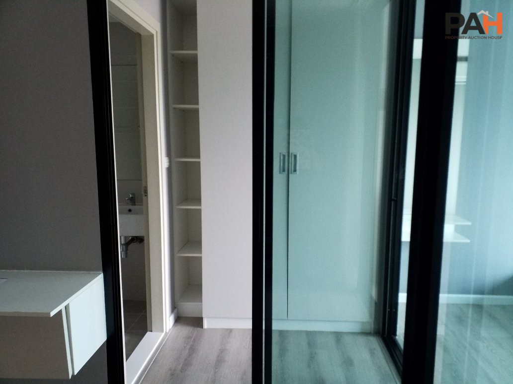 Pause ID Condo [8th Floor] - Image 9