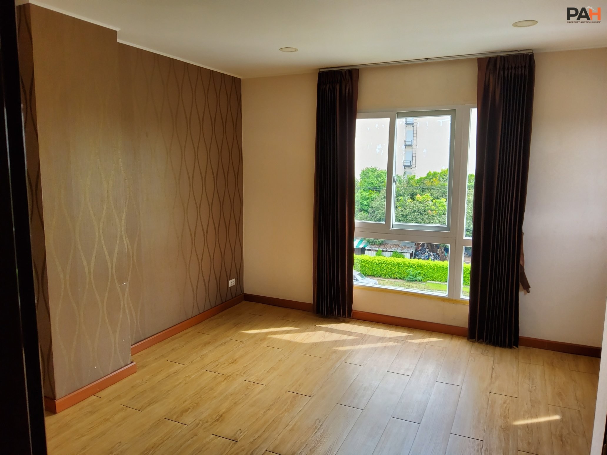 ห้องชุด บี มาย คอนโด (คริสตัน คอนโด) [ชั้น 4] - Image 6