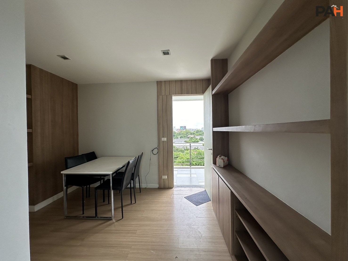 ห้องชุด เออบานี่ คอนโดมิเนี่ยม [ชั้น 8 อาคาร 1] - Image 8